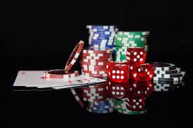 Các loại game slot online phổ biến trên nền tảng hiclub bao gồm slot cổ điển và video slot